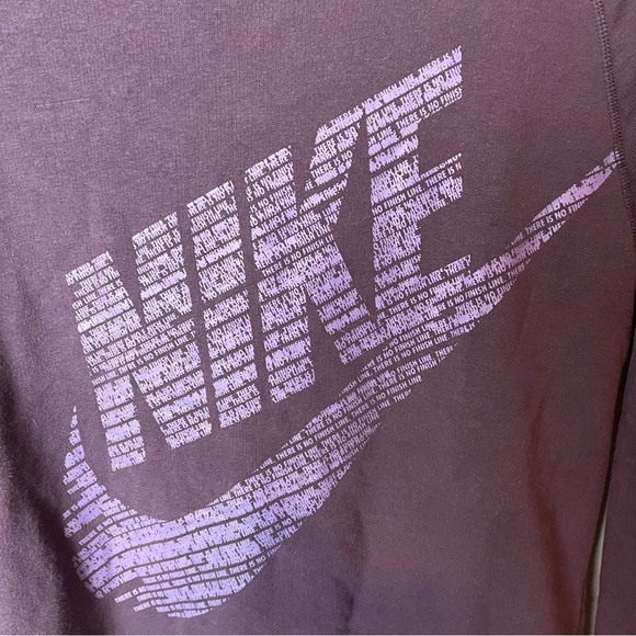 Nike Purple Logo Sweatshirt Women Size Small Pullover Athletic Gym Active - Picture 2 of 5